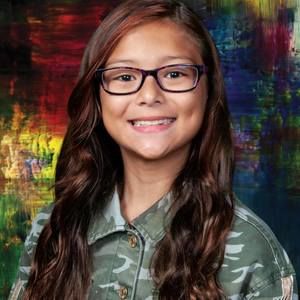 Meet your Posher, Ella